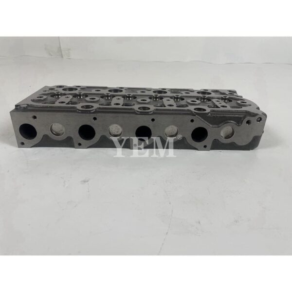 Cylinder Head for Kubota  V1200 Engine - OEM Part #15442-03040 - Image 8