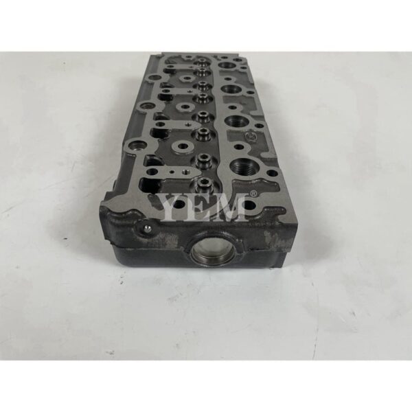 Cylinder Head for Kubota  V1200 Engine - OEM Part #15442-03040 - Image 7