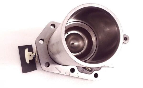 Control Valve for 60 HP Mahindra Tractor - OEM Part # 007203023C91 / 007212042B91 - Image 2